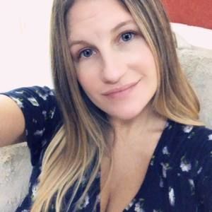 Meet your Posher, Courtney